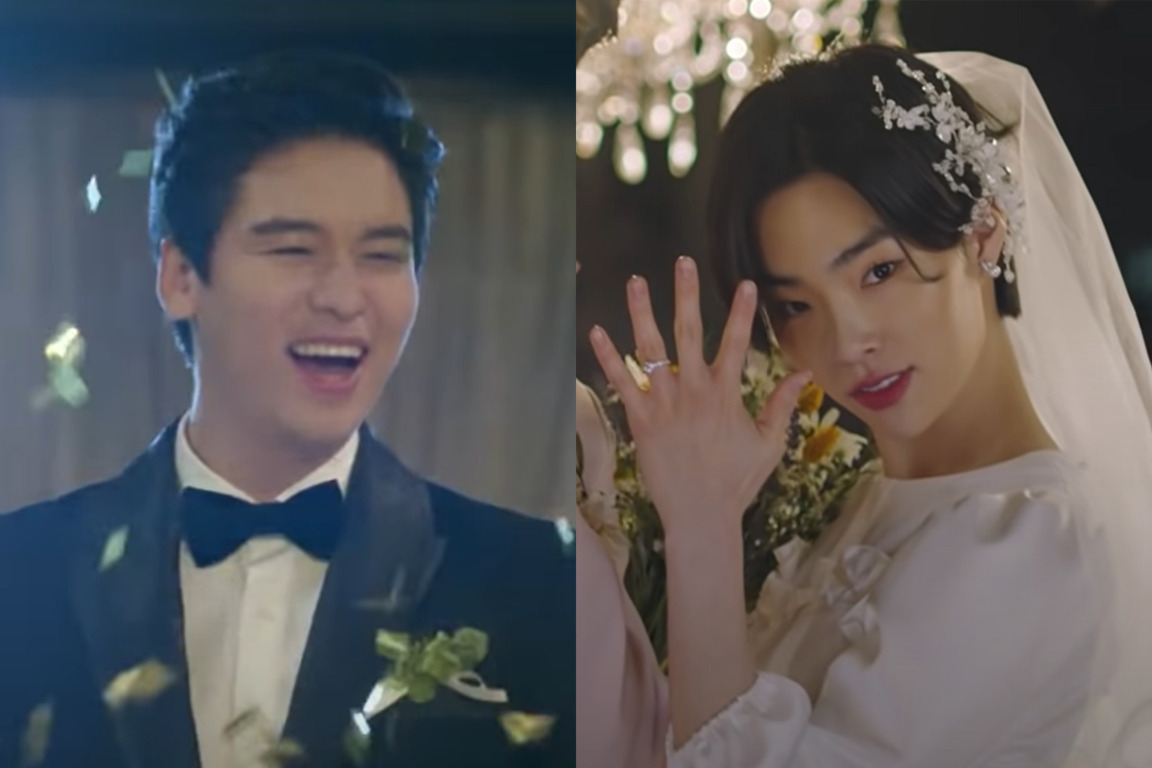 웨딩드레스를 입은 신부와 턱시도를 입은 신랑이 결혼식에서 기뻐하는 모습